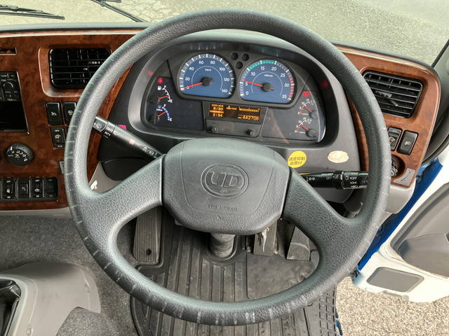 UDトラックスコンドルアルミウイング増トン（6t・8t）[写真35]