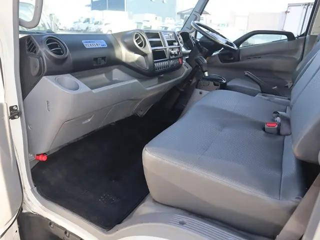 日野デュトロ平ボディ小型（2t・3t）[写真31]