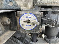 日野プロフィアトレーラーヘッド（トラクターヘッド）大型（10t）[写真16]