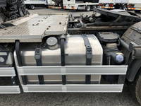 日野プロフィアトレーラーヘッド（トラクターヘッド）大型（10t）[写真19]