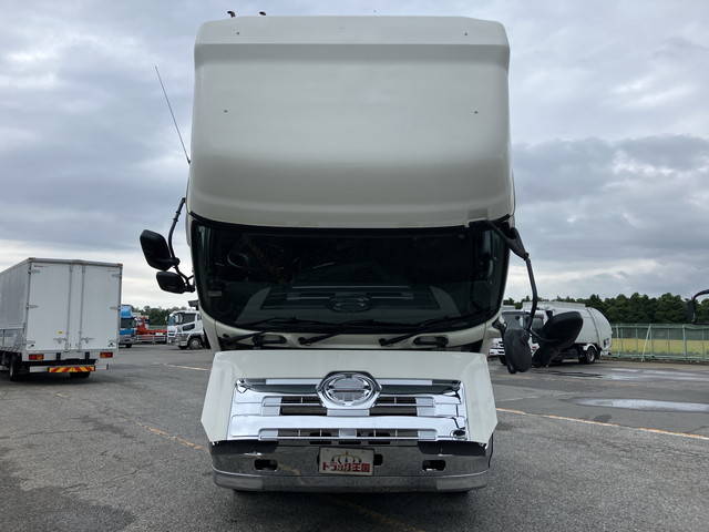 日野プロフィアトレーラーヘッド（トラクターヘッド）大型（10t）[写真08]