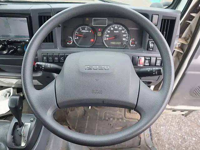 いすゞエルフ高所作業車小型（2t・3t）[写真04]