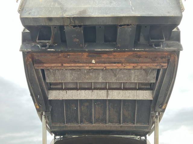 いすゞフォワードパッカー車（塵芥車）中型（4t）[写真16]