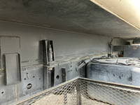 いすゞフォワードパッカー車（塵芥車）中型（4t）[写真28]