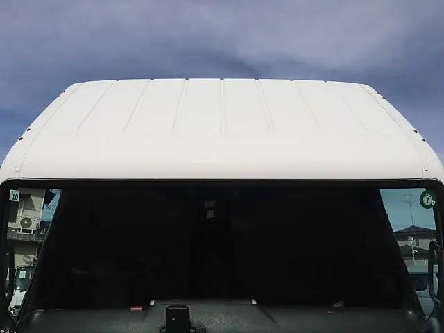 三菱ふそうキャンター平ボディ小型（2t・3t）[写真12]