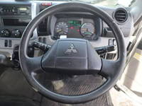 三菱ふそうキャンター平ボディ小型（2t・3t）[写真34]