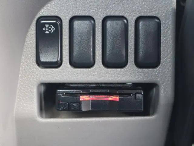 三菱ふそうキャンター平ボディ小型（2t・3t）[写真36]