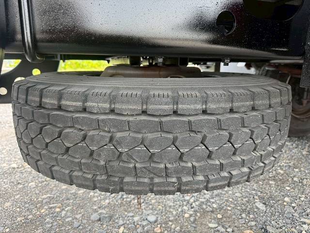 いすゞフォワード平ボディ増トン（6t・8t）[写真20]