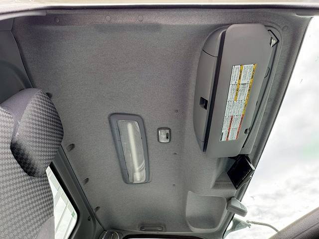 いすゞフォワード平ボディ増トン（6t・8t）[写真32]