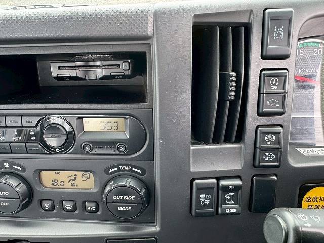 いすゞフォワード平ボディ増トン（6t・8t）[写真36]