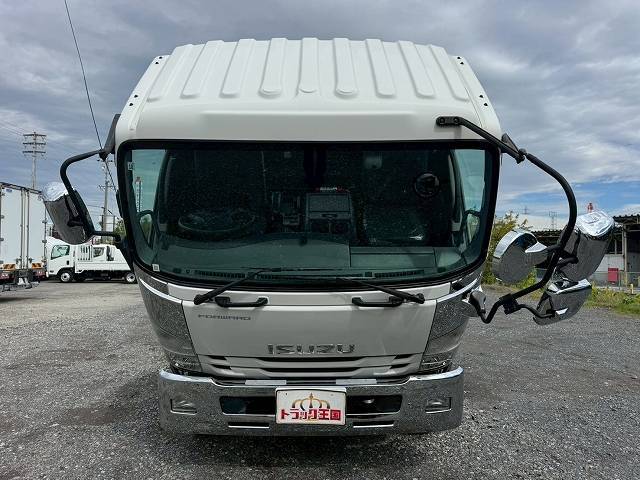 いすゞフォワード平ボディ増トン（6t・8t）[写真08]