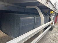 いすゞフォワードアルミウイング中型（4t）[写真10]