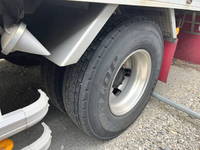 いすゞフォワードアルミウイング中型（4t）[写真09]