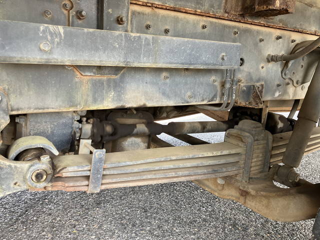 三菱ふそうスーパーグレートクレーン付大型（10t）[写真26]