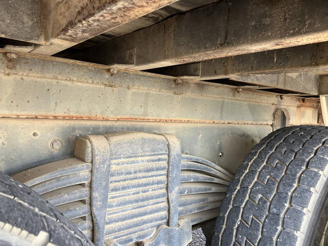 三菱ふそうスーパーグレートクレーン付大型（10t）[写真28]