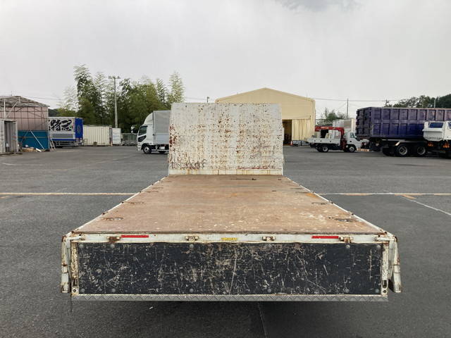 三菱ふそうキャンター平ボディ小型（2t・3t）[写真12]