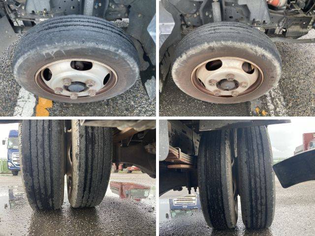 三菱ふそうキャンター平ボディ小型（2t・3t）[写真13]