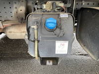 三菱ふそうキャンター平ボディ小型（2t・3t）[写真16]