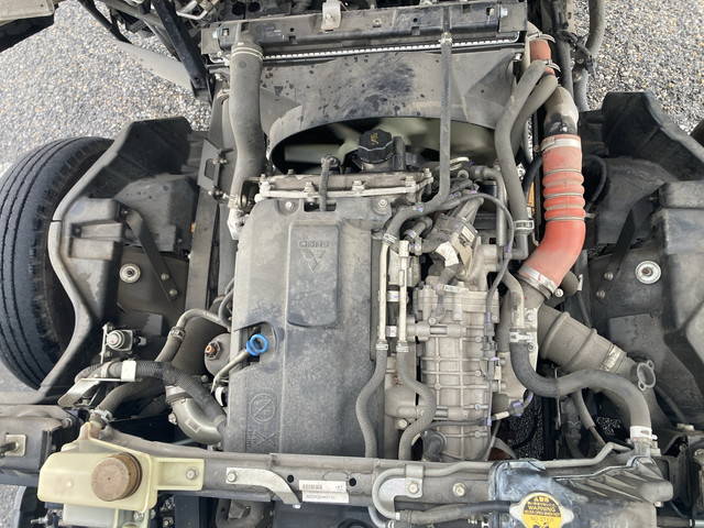 三菱ふそうキャンター平ボディ小型（2t・3t）[写真23]