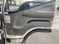 三菱ふそうキャンター平ボディ小型（2t・3t）[写真26]