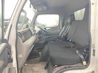 三菱ふそうキャンター平ボディ小型（2t・3t）[写真27]