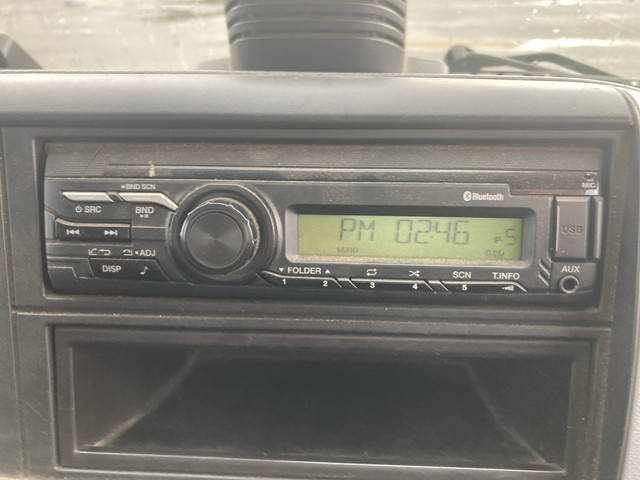 三菱ふそうキャンター平ボディ小型（2t・3t）[写真33]