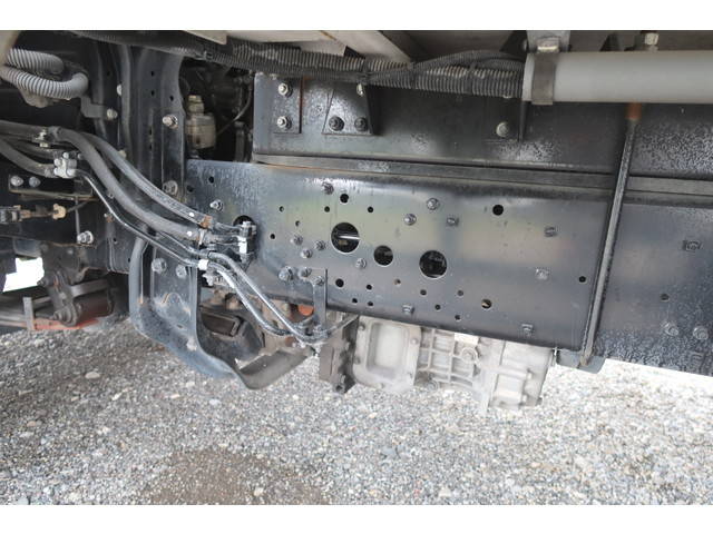 三菱ふそうファイターアルミウイング中型（4t）[写真21]