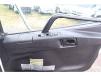 三菱ふそうファイターアルミウイング中型（4t）[写真29]