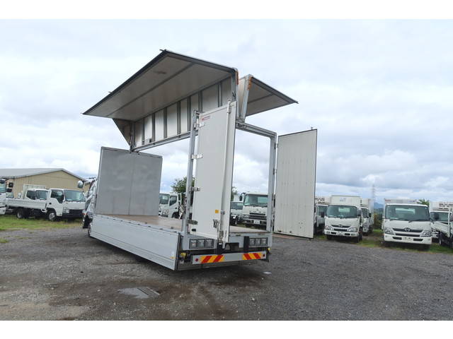 三菱ふそうファイターアルミウイング中型（4t）[写真03]