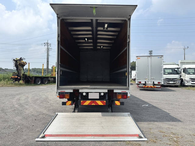 三菱ふそうファイターアルミウイング中型（4t）[写真12]