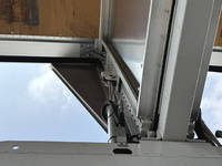 三菱ふそうファイターアルミウイング中型（4t）[写真16]