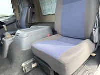 三菱ふそうファイターアルミウイング中型（4t）[写真30]