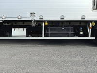 三菱ふそうファイターアルミウイング中型（4t）[写真10]