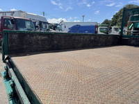 三菱ふそうキャンターセルフクレーン3段小型（2t・3t）[写真11]