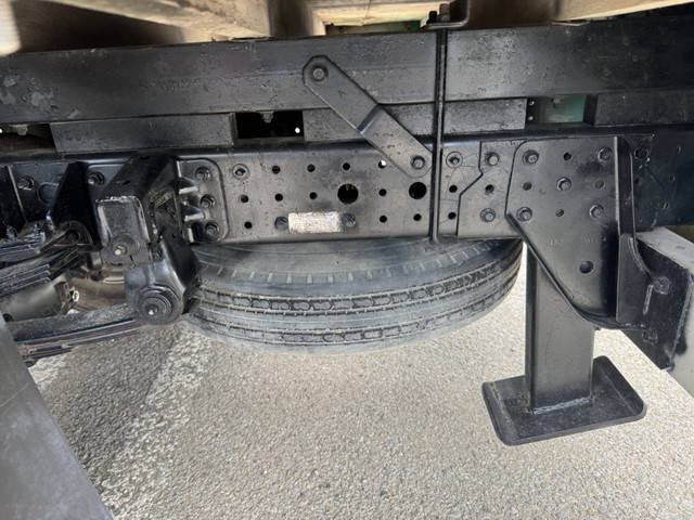 三菱ふそうキャンターセルフクレーン3段小型（2t・3t）[写真26]