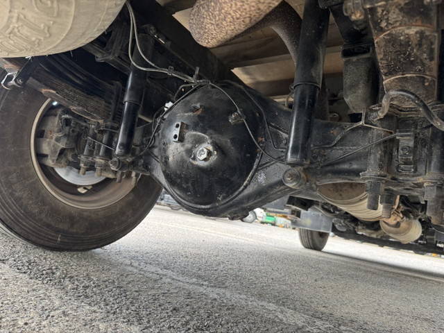 三菱ふそうキャンターセルフクレーン3段小型（2t・3t）[写真28]