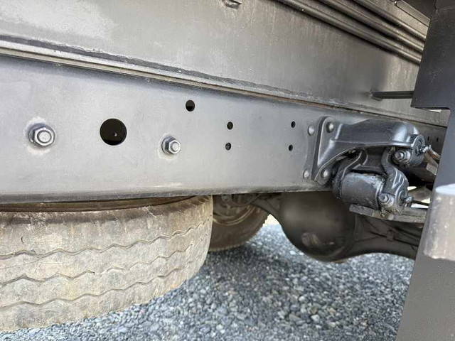 三菱ふそうファイター高所作業車中型（4t）[写真28]