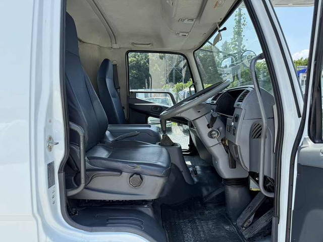 三菱ふそうファイター高所作業車中型（4t）[写真37]