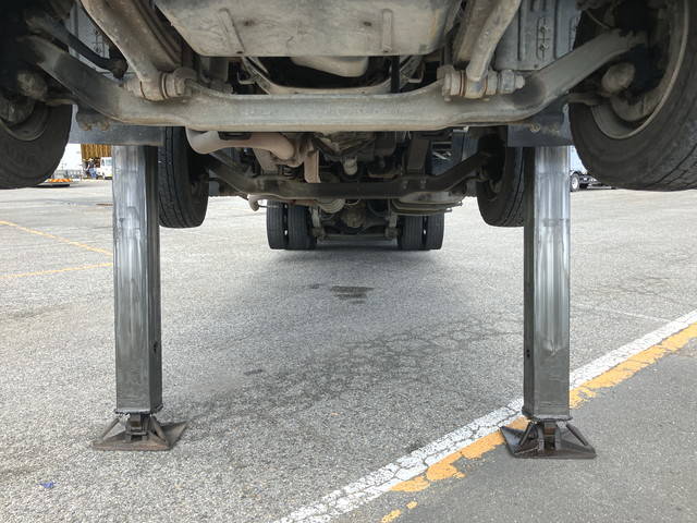 三菱ふそうスーパーグレートセルフローダー大型（10t）[写真17]