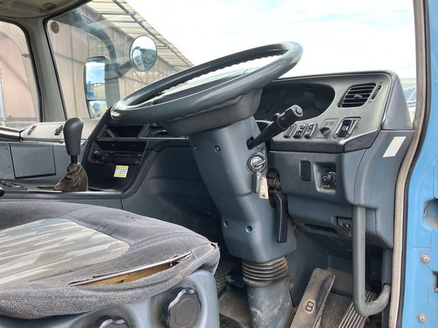 三菱ふそうスーパーグレートセルフローダー大型（10t）[写真35]