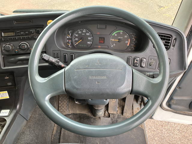 三菱ふそうスーパーグレートセルフローダー大型（10t）[写真38]