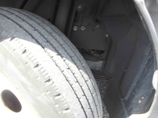 日野デュトロパッカー車（塵芥車）小型（2t・3t）[写真19]