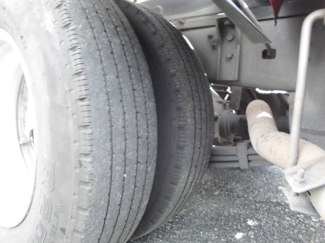 日野デュトロパッカー車（塵芥車）小型（2t・3t）[写真22]