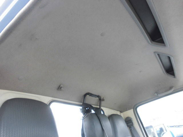 日野デュトロパッカー車（塵芥車）小型（2t・3t）[写真28]