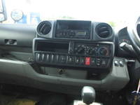 日野デュトロパッカー車（塵芥車）小型（2t・3t）[写真30]