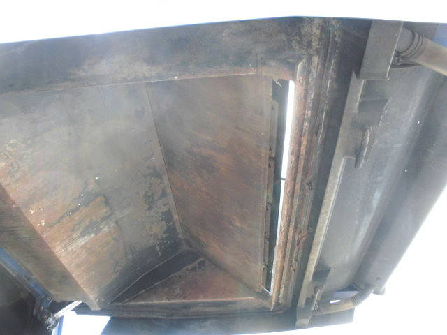 日野デュトロパッカー車（塵芥車）小型（2t・3t）[写真09]