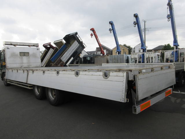 三菱ふそうスーパーグレートアルミブロック大型（10t）[写真13]