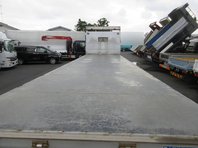 三菱ふそうスーパーグレートアルミブロック大型（10t）[写真14]