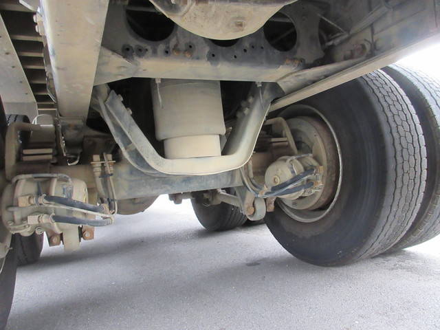 三菱ふそうスーパーグレートアルミブロック大型（10t）[写真17]