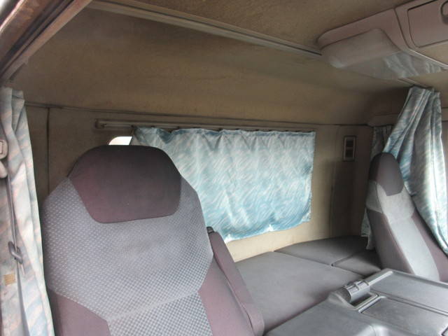 三菱ふそうスーパーグレートアルミブロック大型（10t）[写真21]